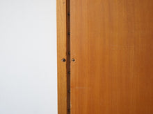 画像をギャラリービューアに読み込む, フィンユール ボヴィルケ製のウォールユニット 北欧ヴィンテージ 壁付け棚 Finn Juhl BO71 Bovirke wall shelving system 棚板を掛けるためのメモリがついた柱