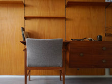 画像をギャラリービューアに読み込む, フィンユール ボヴィルケ製のウォールユニット 北欧ヴィンテージ 壁付け棚 Finn Juhl BO71 Bovirke wall shelving system フィンユールのアームチェアと合わせて
