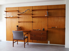 画像をギャラリービューアに読み込む, フィンユール ボヴィルケ製のウォールユニット 北欧ヴィンテージ 壁付け棚 Finn Juhl BO71 Bovirke wall shelving system 棚の全体