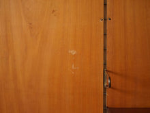 画像をギャラリービューアに読み込む, フィンユール ボヴィルケ製のウォールユニット 北欧ヴィンテージ 壁付け棚 Finn Juhl BO71 Bovirke wall shelving system 壁面に傷や擦れ