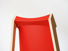 画像をギャラリービューアに読み込む, Lise & Hans Isbrand Prototype Chair PPmobler 北欧デザインチェア 赤い椅子の背面