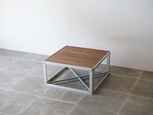 画像をギャラリービューアに読み込む, ケアホルム ハンネ 展示台 ローテーブル センターテーブル Hanne Kjærholm Podium ハンネ・ケアホルムの台 やや上から