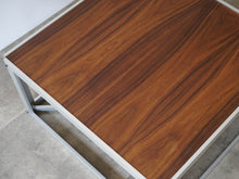 画像をギャラリービューアに読み込む, ケアホルム ハンネ 展示台 ローテーブル センターテーブル Hanne Kjærholm Podium ハンネ・ケアホルムの台の天板はウォルナット