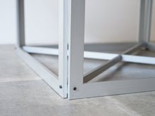 画像をギャラリービューアに読み込む, ケアホルム ハンネ 展示台 ローテーブル センターテーブル Hanne Kjærholm Podium ハンネ・ケアホルムの台のフレーム