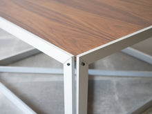 画像をギャラリービューアに読み込む, ケアホルム ハンネ 展示台 ローテーブル センターテーブル Hanne Kjærholm Podium ハンネ・ケアホルムの台の角