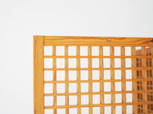画像をギャラリービューアに読み込む, Scandinavian furniture design Room divider 北欧デザインインテリア ルームパーテーション 衝立て木製 パイン材でできている