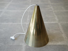 画像をギャラリービューアに読み込む, Otto Frankild Model P376 Pendant Lamp Lyfa オットー フランキルド リーファ コーン型ランプ 北欧ヴィンテージ ペンダントライト