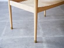 画像をギャラリービューアに読み込む, フィン・ユールの両翼延長式のコーヒーテーブル Finn Juhl coffee table with flip-down leaves Anton Kildeberg 北欧デザインのセンターテーブルの脚はブナ材