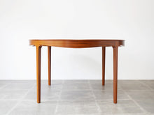 画像をギャラリービューアに読み込む, Ole Wanscher AJ Iversen Dining Table with Extension オーレ ヴァンシャー 北欧ヴィンテージ マホガニー 丸いダイニングテーブル