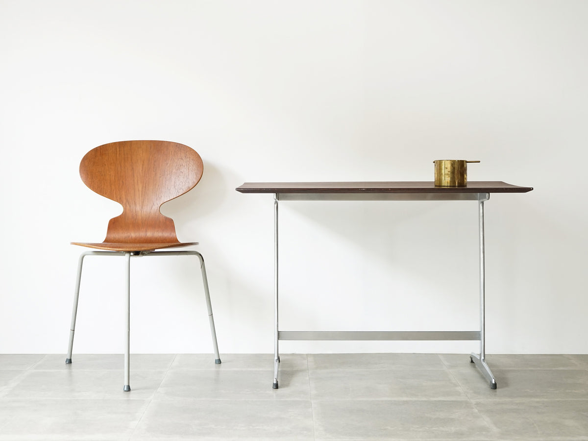 Arne Jacobsen（アルネ・ヤコブセン）長方形のコーヒーテーブル