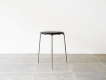 画像をギャラリービューアに読み込む, Fritz Hansen Model 3170 Stool