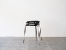 画像をギャラリービューアに読み込む, Fritz Hansen Model 3170 Stool