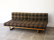 画像をギャラリービューアに読み込む, ボーエ・モーエンセン デイベッド ソファベッド北欧 Børge Mogensen Model4312 Daybed 北欧ビンテージのデイベッドをやや上から