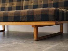 画像をギャラリービューアに読み込む, ボーエ・モーエンセン デイベッド ソファベッド北欧 Børge Mogensen Model4312 Daybed 北欧ビンテージのデイベッドの脚