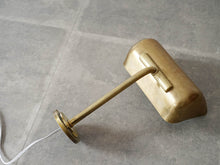 画像をギャラリービューアに読み込む, パレスウェンソンのウォールランプ 真鍮製のブラケットライト 壁掛け照明 Palle Suenson Brass wall lamp 1930-1940s 北欧ビンテージ照明の全体