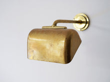 画像をギャラリービューアに読み込む, パレスウェンソンのウォールランプ 真鍮製のブラケットライト 壁掛け照明 Palle Suenson Brass wall lamp 1930-1940s 北欧ビンテージ照明