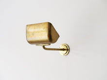 画像をギャラリービューアに読み込む, パレスウェンソンのウォールランプ 真鍮製のブラケットライト 壁掛け照明 Palle Suenson Brass wall lamp 1930-1940s 北欧ビンテージ照明をアッパーライトとして