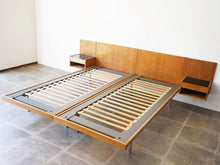 画像をギャラリービューアに読み込む, ハンスJウェグナーのベッド ゲタマ製ビンテージ オーク サイドテーブル付き ダブルベッド クイーンサイズベッド北欧 Hans J Wegner GE705 Bed oak Getama vintage ウェグナーのベッドを上から