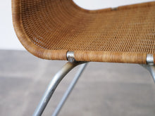 画像をギャラリービューアに読み込む, Poul Kjærholm ポール・ケアホルム PK1 チェア EKC製ヴィンテージ 椅子の脚と座面の接合部