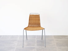 画像をギャラリービューアに読み込む, Poul Kjærholm ポール・ケアホルム PK1 チェア EKC製ヴィンテージ 椅子の正面やや上から