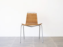 画像をギャラリービューアに読み込む, Poul Kjærholm ポール・ケアホルム PK1 チェア EKC製ヴィンテージ 椅子の正面