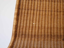 画像をギャラリービューアに読み込む, Poul Kjærholm ポール・ケアホルム PK1 チェア EKC製ヴィンテージ 椅子の背もたれに籐の欠け