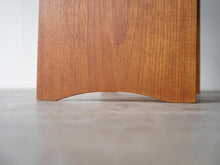 画像をギャラリービューアに読み込む, フリッツハンセン 積層合板 曲げ加工 チーク ハンスルドゥヴィセン Hans Ludvigsen Model 4515 Stool Fritz Hansen 曲げ木のスツール 足元の隙間