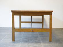 画像をギャラリービューアに読み込む, Hans J. Wegner AT325A Desk