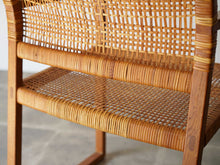 画像をギャラリービューアに読み込む, ボーエモーエンセン ダイニングチェア アームあり オークと籐 Børge Mogensen Model BM62 Chair モーエンセンのアームチェアの背面