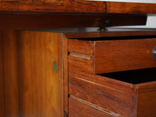 画像をギャラリービューアに読み込む, Finn Juhl “Technocrat” Model 960–21 Desk