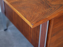 画像をギャラリービューアに読み込む, Finn Juhl “Technocrat” Model 960–21 Desk