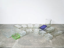 画像をギャラリービューアに読み込む, Wilhelm Wagenfeld Kubus 15 storage containers ヴィルヘルム・ヴァーゲンフェルト クブス ガラス容器 コンテナ バウハウス ドイツ製ヴィンテージ 15個セット