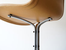 画像をギャラリービューアに読み込む, Poul Kjærholm PK9 Chair
