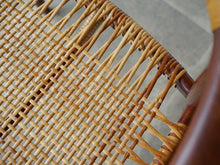 画像をギャラリービューアに読み込む, ザ・チェア ハンスJウェグナー ヨハネス・ハンセン製ヴィンテージチェア Hans J Wegner JH501 The Chair ウェグナーのアームチェアJH501の座面の籐