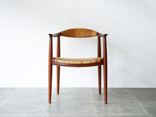 画像をギャラリービューアに読み込む, ザ・チェア ハンスJウェグナー ヨハネス・ハンセン製ヴィンテージチェア Hans J Wegner JH501 The Chair ウェグナーのアームチェアJH501の正面