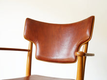 画像をギャラリービューアに読み込む, Peter Hvidt Orla Mølgaard-Nielsen Portex Armchair Fritz Hansen vintage niger leather ピーター・ビッツとオルラ・モルガート・ニールセンのアームチェア ナイジャーレザー張り 北欧ヴィンテージ デザイナーズチェア 椅子の背もたれ