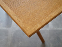 画像をギャラリービューアに読み込む, Hans J Wegner Andreas Tuck AT303 ハンス ウェグナー アンドレアス タック 北欧ヴィンテージ オーク ダイニングテーブルの縁