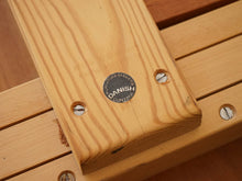 画像をギャラリービューアに読み込む, ヨルゲン・リンデ 延長式ダイニングテーブル Jørgen Linde Model FA31 Table with extension for Faarup Møbelfabrik 北欧デザインテーブル サークルテーブルの裏面に刻印とシール