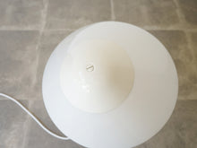 画像をギャラリービューアに読み込む, Hans J Wegner Opala Table lamp Louis Poulsen ハンスJウェグナー オパーラ ルイスポールセン 北欧デザイン テーブルランプ