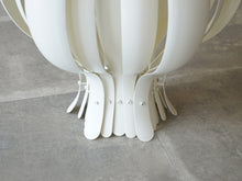 画像をギャラリービューアに読み込む, Verner Panton Onion Pendant lamp ヴェルナーパントン オニオンペンダントランプ デザイナーズ照明 吊り下げ照明 北欧デザイン ランプの下部