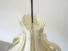 画像をギャラリービューアに読み込む, Verner Panton Onion Pendant lamp ヴェルナーパントン オニオンペンダントランプ デザイナーズ照明 吊り下げ照明 北欧デザイン ランプの頭頂部