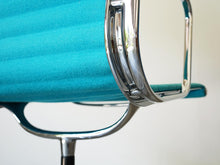 画像をギャラリービューアに読み込む, Charles Eames Ray Eames Aluminium Group Model EA108 Herman Miller チャールズ イームズ レイ イームズ ハーマンミラー アルミニウムグループ モデルEA108 アームチェアの肘掛けとフレーム