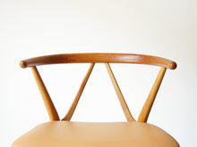 画像をギャラリービューアに読み込む, ヘンリー・ケアヌルフ モデル225 アームチェア 北欧デザインの椅子 Henry Kjærnulf Model 225 Chair 椅子の背もたれ