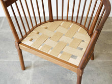 画像をギャラリービューアに読み込む, Børge Mogensen Spoke-back chair Model1790 fredericia ボーエモーエンセン スポークバックチェア イージーチェア フレデリシア 椅子の座面下の張り地
