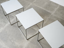 画像をギャラリービューアに読み込む, ポールケアホルム ネストテーブル Poul Kjærholm PK71 Three nesting tables E Kold Christensen ケアホルムのEKC製ビンテージテーブル 3つのミニテーブル 白い天板