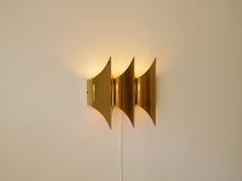 画像をギャラリービューアに読み込む, Bent Karlby Gothic Lyfa ベント カールビー ゴシック リーファ 北欧ヴィンテージ ブラケットライト ウォールランプ の点灯イメージ