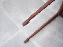 画像をギャラリービューアに読み込む, Bernt Petersen ベアント・ペーターセンブラジリアンローズウッドのコーヒーテーブル 鍵編み脚 テーブルの脚先