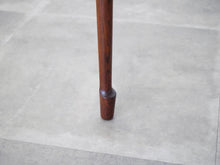 画像をギャラリービューアに読み込む, Bernt Petersen ベアント・ペーターセンブラジリアンローズウッドのコーヒーテーブル 鍵編み脚 テーブルの脚先