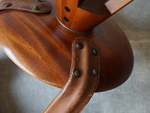 画像をギャラリービューアに読み込む, Tove Edvard Kindt-Larsen トーべ エドワード・キンドラーセン 回転チェア swivel chair 北欧ヴィンテージ 椅子の背もたれの接合部