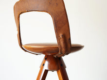 画像をギャラリービューアに読み込む, Tove Edvard Kindt-Larsen トーべ エドワード・キンドラーセン 回転チェア swivel chair 北欧ヴィンテージ 椅子の背もたれ レザー張り